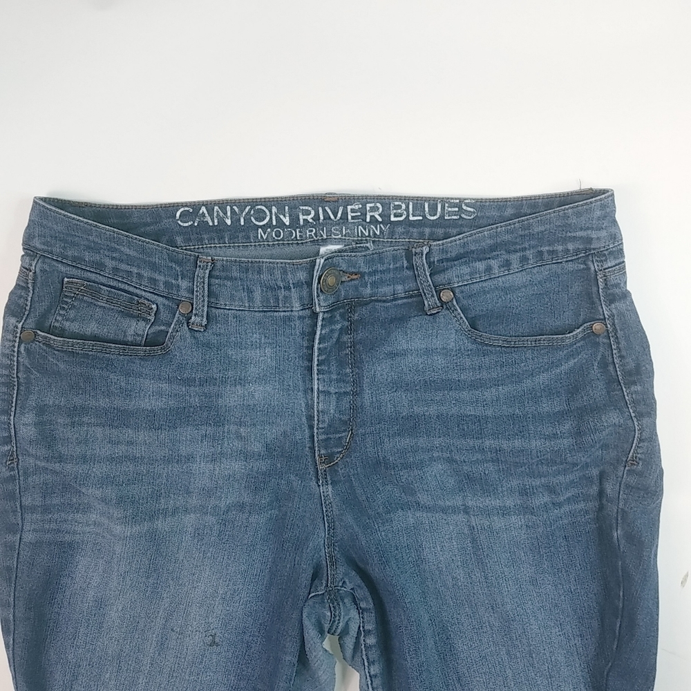 Canyon River 14 Modern Skinny Jeans Plus - Picture 3 of 6